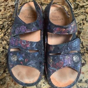 Finn Comfort Women’s Dark Blue Irpino Sandals